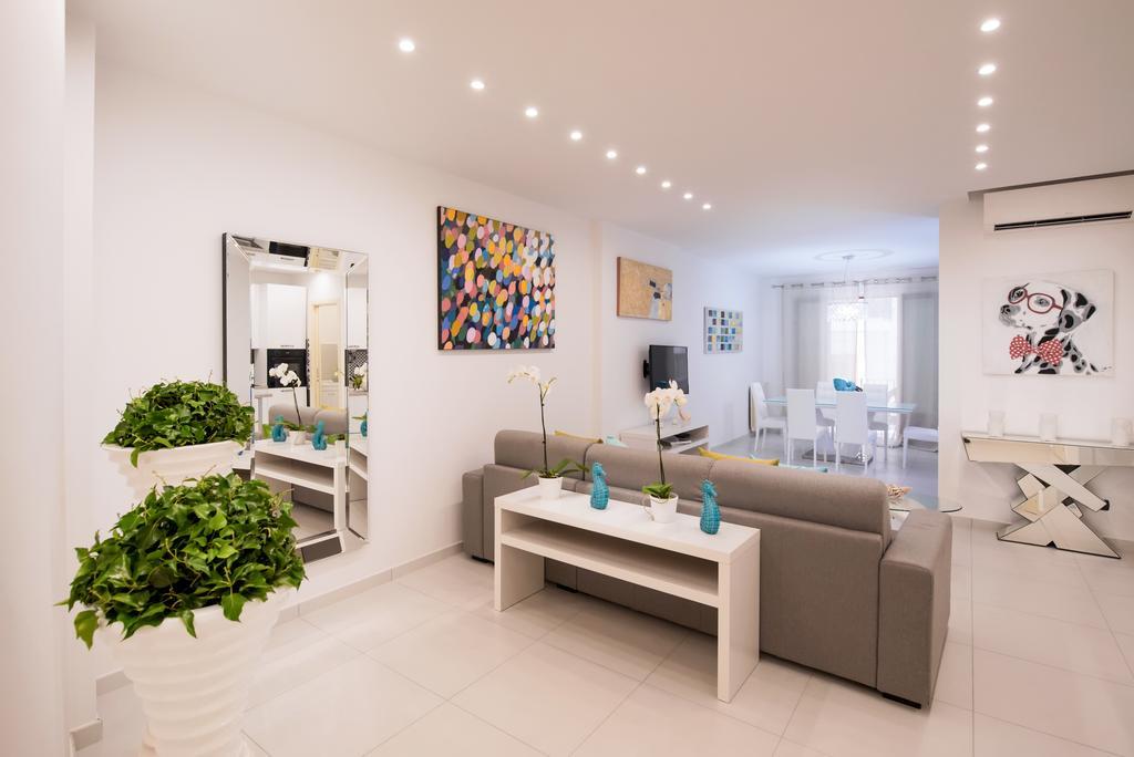 Al Corso Apartments By Amalfivacation Minori Exterior photo